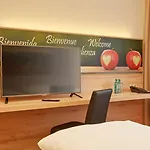 H+ Stuttgart ホテル 4*