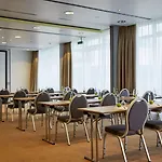 ホテル H+ Stuttgart 4*