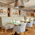 H+ Stuttgart 4*