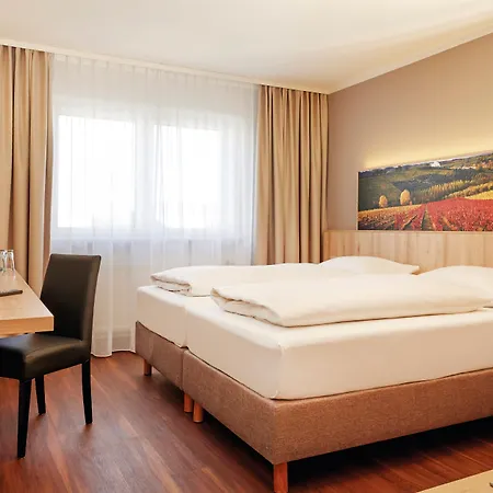 Sunday Hotel Stuttgart Herrenberg Hotel