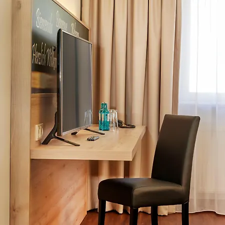 Hotel Sunday Hotel Stuttgart Herrenberg
