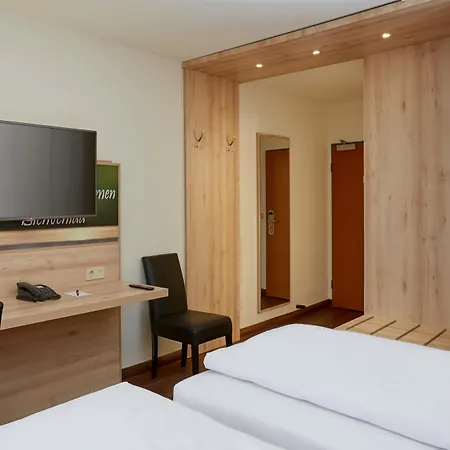 斯图加特海伦贝格h +酒店 酒店 4*