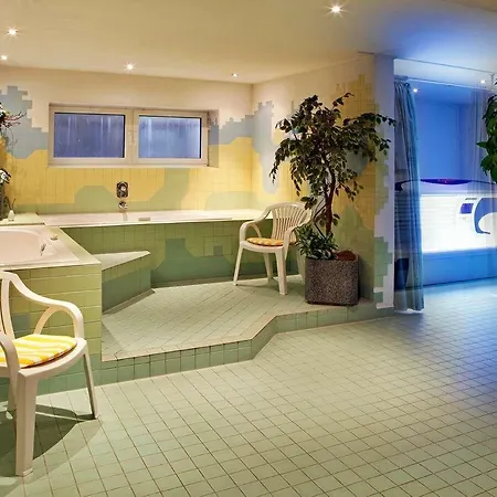 Sunday Hotel Stuttgart Herrenberg