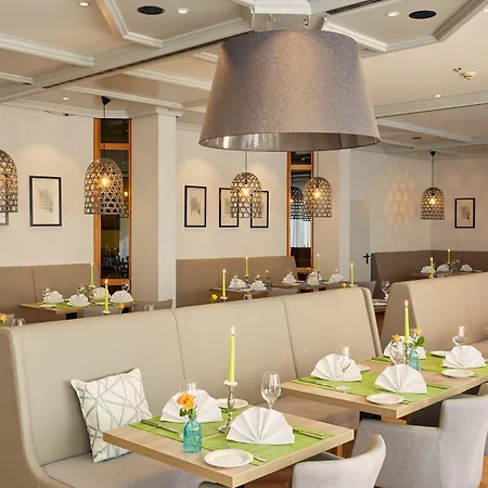 斯图加特海伦贝格h +酒店 酒店 赫伦贝格