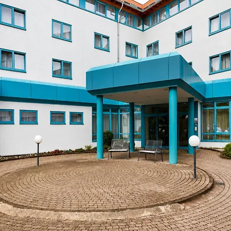 Sunday Hotel Stuttgart Herrenberg 4* Herrenberg