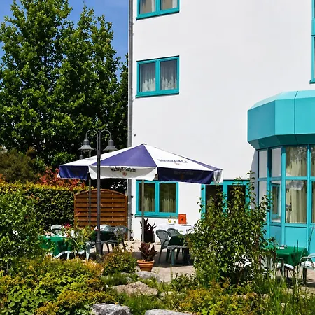 Sunday Hotel Stuttgart Herrenberg