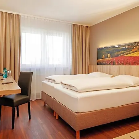 Hotel Sunday Stuttgart Herrenberg