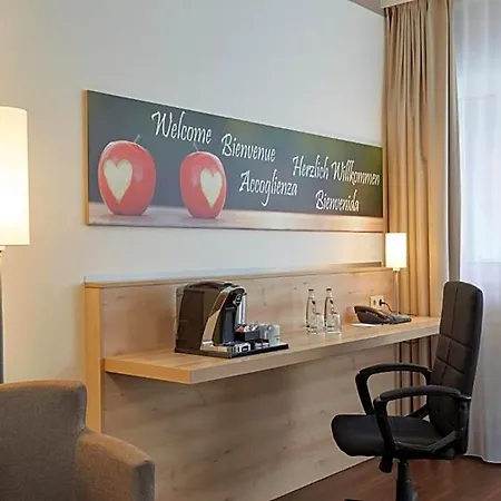 Sunday Stuttgart Hotel Herrenberg
