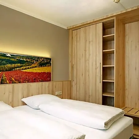 Sunday Stuttgart Hotel Herrenberg