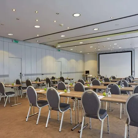 Sunday Stuttgart Hotel 4*