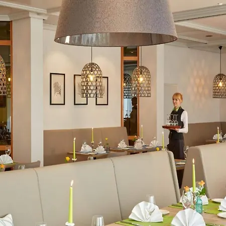 Hotel Sunday Stuttgart 4*
