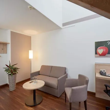 Sunday Stuttgart Hotel Herrenberg