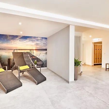 Sunday Stuttgart Hotel Herrenberg
