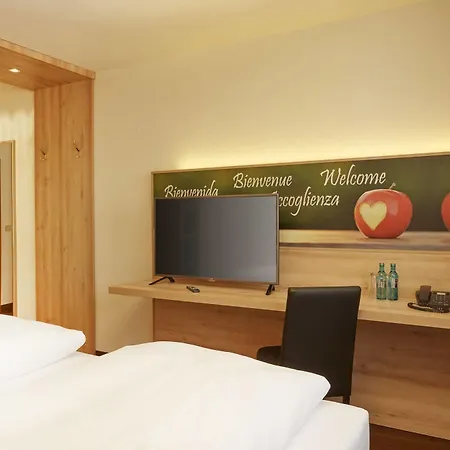 Hotel H+ Stuttgart 4*