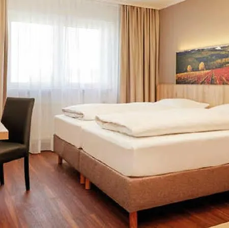 Sunday Stuttgart Szálloda 4*