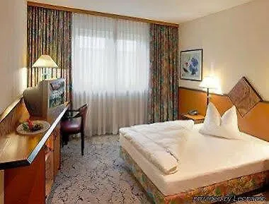 H+ Stuttgart 4*