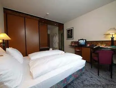 H+ Stuttgart Hotel 4*