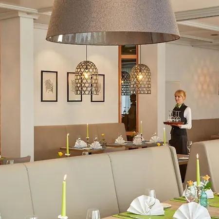 Sunday Hotel Stuttgart Herrenberg 4* Herrenberg
